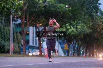 Runner Photo 1857047