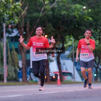 Runner Photo 1857063