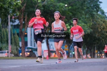 Runner Photo 1857116