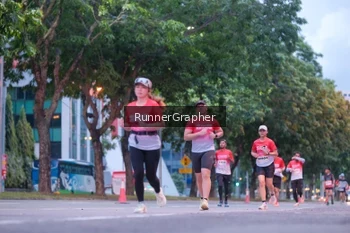 Runner Photo 1857123