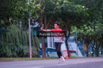 Runner Photo 1857127