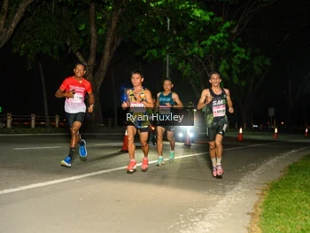 Runner Photo 1857183