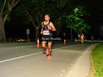 Runner Photo 1857196