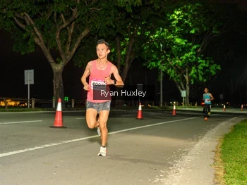 Runner Photo 1857198