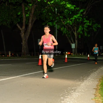 Runner Photo 1857199