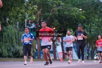 Runner Photo 1857209