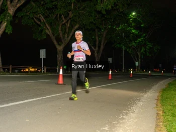 Runner Photo 1857211