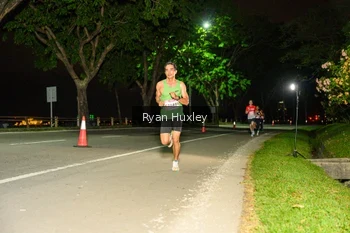 Runner Photo 1857221