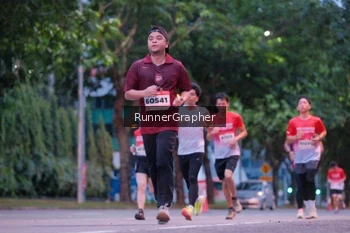 Runner Photo 1857222