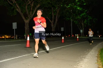 Runner Photo 1857241