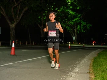 Runner Photo 1857257