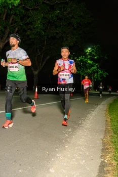Runner Photo 1857272