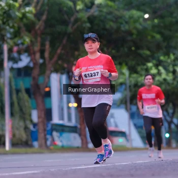 Runner Photo 1857282