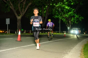 Runner Photo 1857321