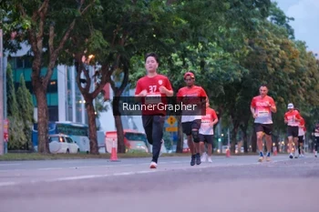 Runner Photo 1857358
