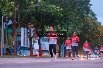 Runner Photo 1857371
