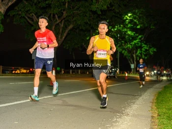 Runner Photo 1857386