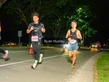 Runner Photo 1857422