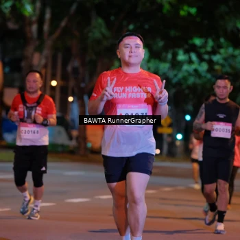 Runner Photo 1857470