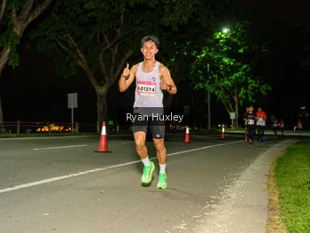 Runner Photo 1857663