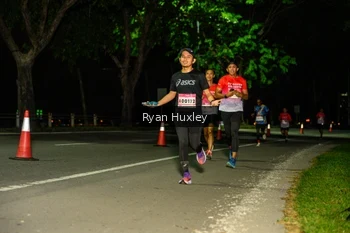 Runner Photo 1857671