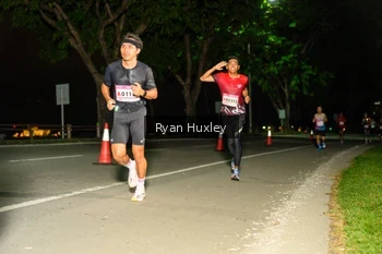 Runner Photo 1857698