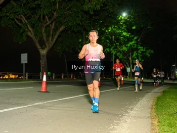 Runner Photo 1857703