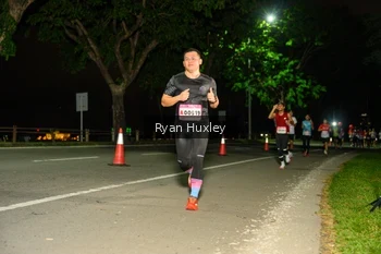 Runner Photo 1857721
