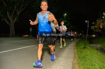 Runner Photo 1857764