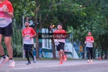 Runner Photo 1857784