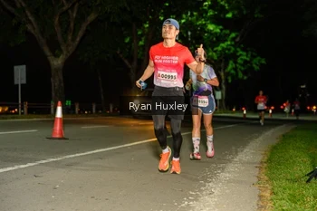 Runner Photo 1857909