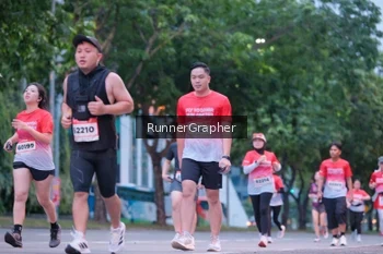 Runner Photo 1857944