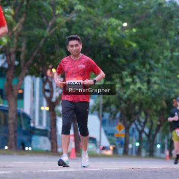 Runner Photo 1858124