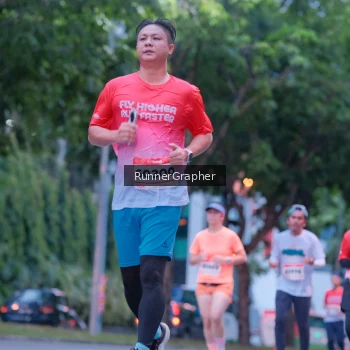 Runner Photo 1858222