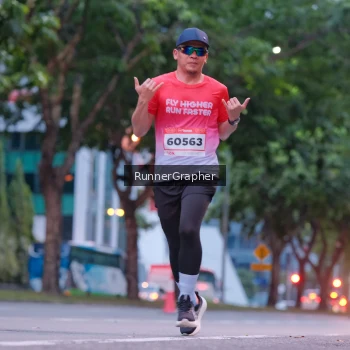 Runner Photo 1858285