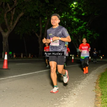 Runner Photo 1858302
