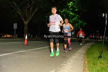 Runner Photo 1858333