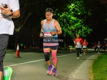 Runner Photo 1858335