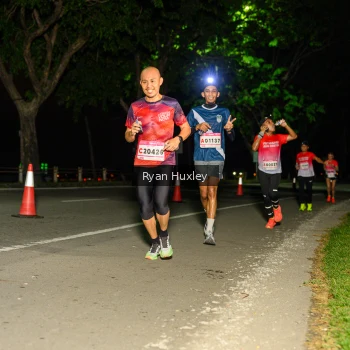 Runner Photo 1858341