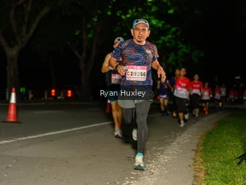 Runner Photo 1858344
