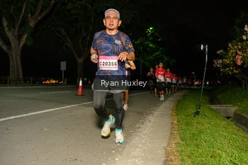 Runner Photo 1858349