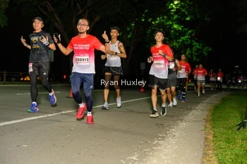 Runner Photo 1858360