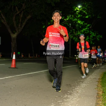 Runner Photo 1858368