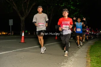 Runner Photo 1858372
