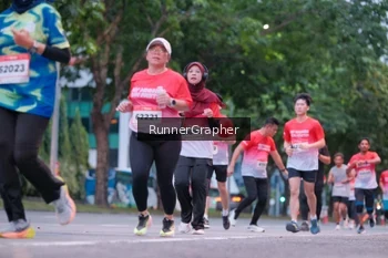 Runner Photo 1858381