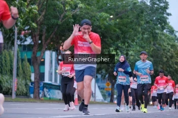 Runner Photo 1858473