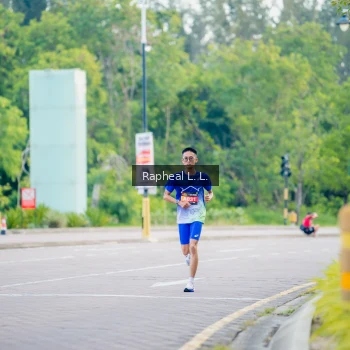 Runner Photo 1858645
