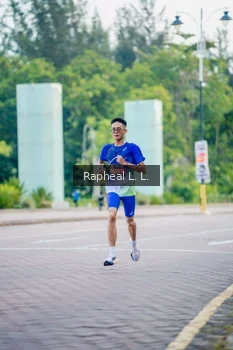 Runner Photo 1858657