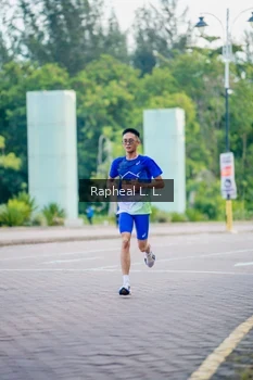 Runner Photo 1858689