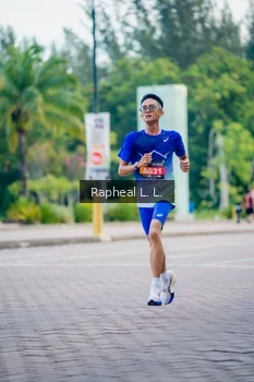 Runner Photo 1858723